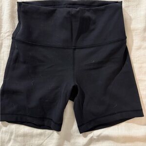 LuluLemon Black Women's High-Waisted Shorts
